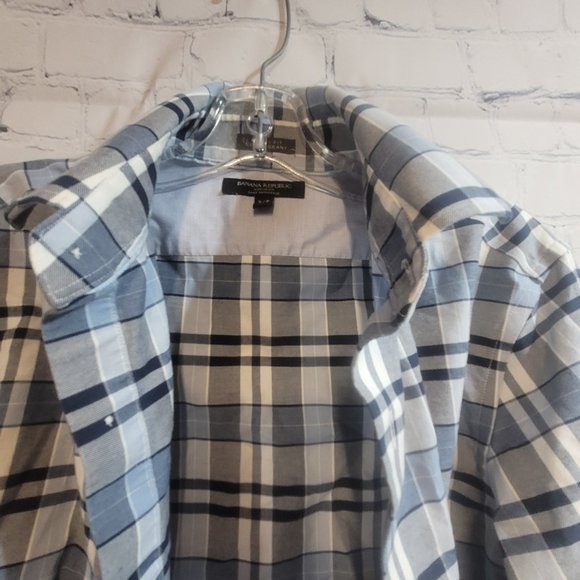 Banana Republic Tailored Slim Flit Shirt Blue - Small - Picture 3 of 4